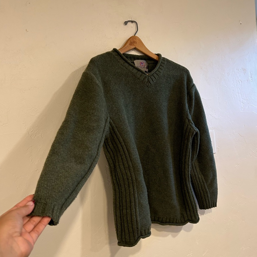 5/$40 Vintage The Territory Ahead Wool Sweater green V Neck fisherman aesthetic